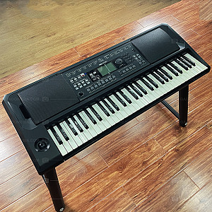 2ND Korg EK 50 61 Key Entertainer Keyboard